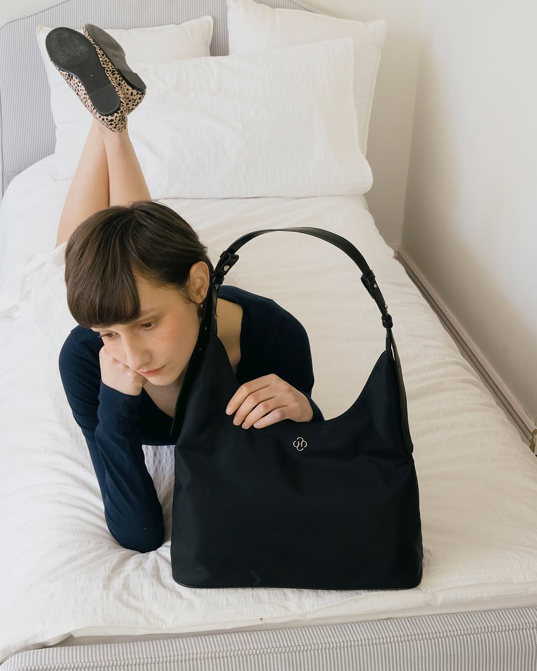 Heeari Ivy Nylon Shoulder Bag / Black