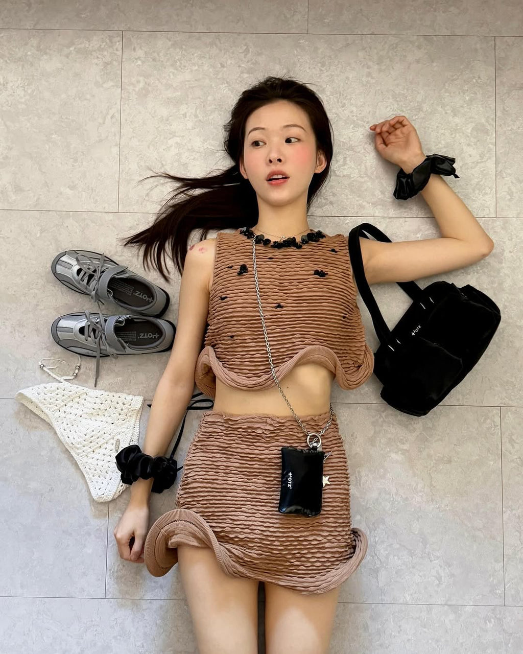 OTZ ROMARY LACE-UP SNEAKERS / SILVER