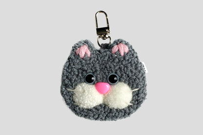 [handmade] "Ugly" Cat Keyring - grey tabby