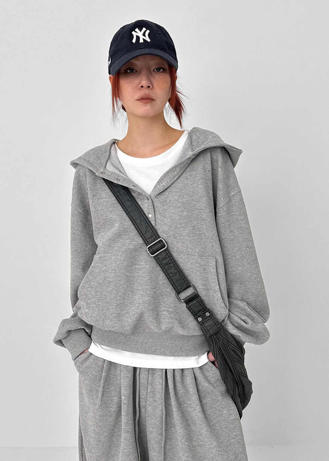 BLACKUP Moite Waffle Snap Hoodie - 2colors