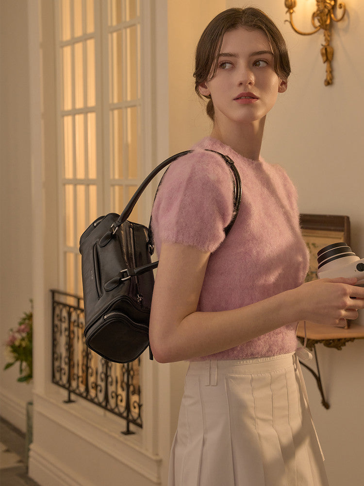 Pinné Shoulder Bag / black