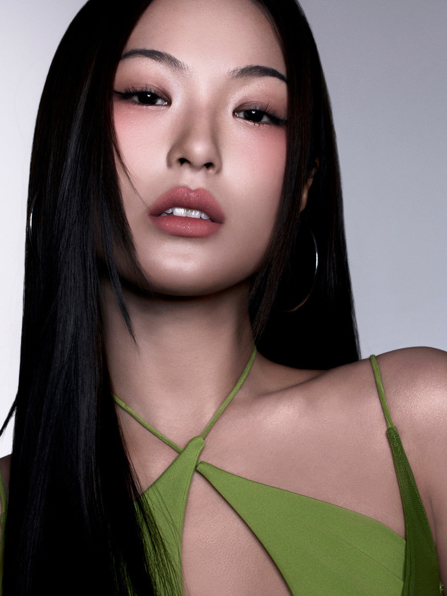 RISKY Be Bold Lip Blushed / 02 MOLY