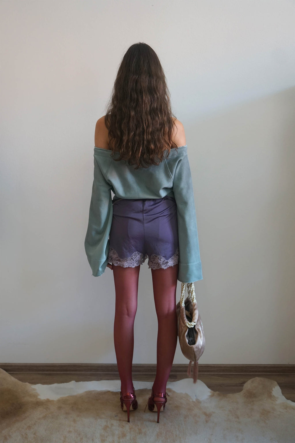 Sculptor Wide Bell Sleeve Sweatshirt Mint