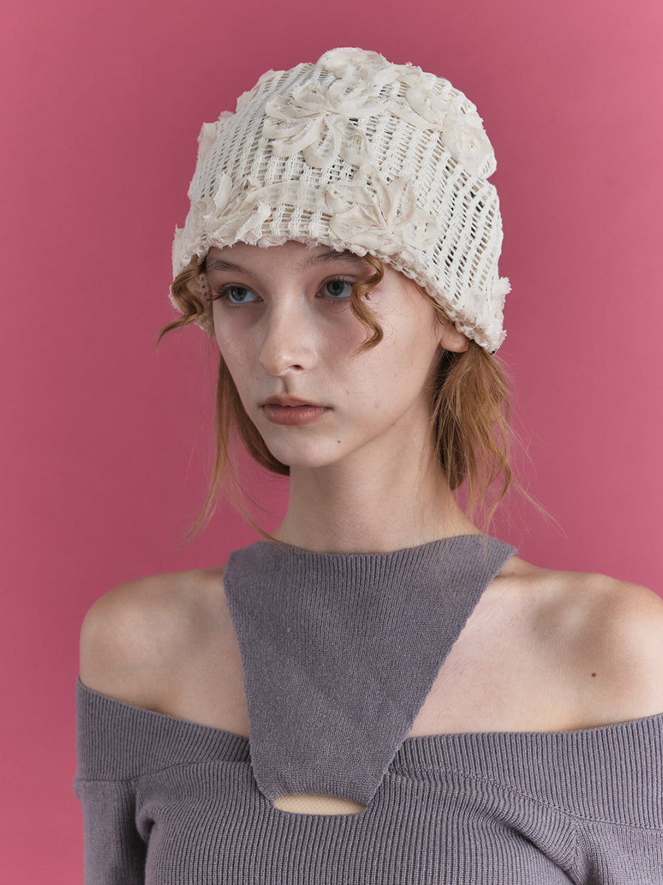 POESIEDAME ROSA KNIT BEANIE IN IVORY