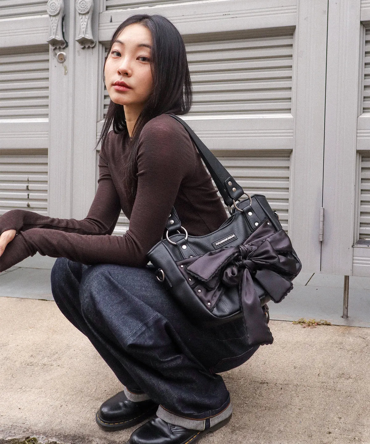 Laced Ribbon Leather Shoulder Bag (Black)