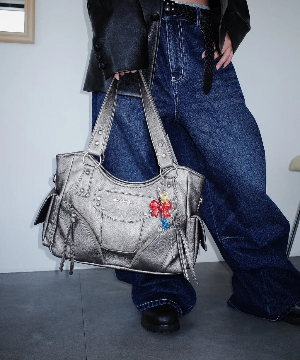 IUGA STUDDED LEATHER SHOULDER BAG / SILVER