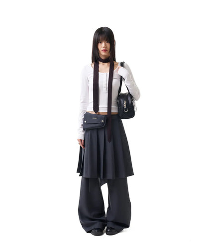 IUGA STUDDED LEATHER BOWLING BAG / BLACK