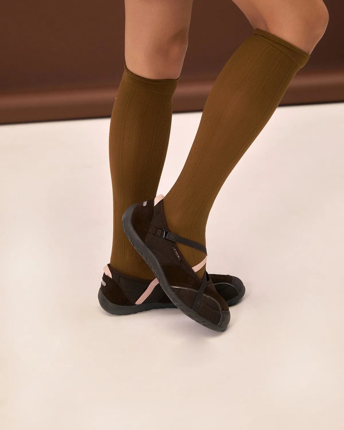 OTZ ROMARY BANDING FLAT SNEAKERS - SUEDE BROWN