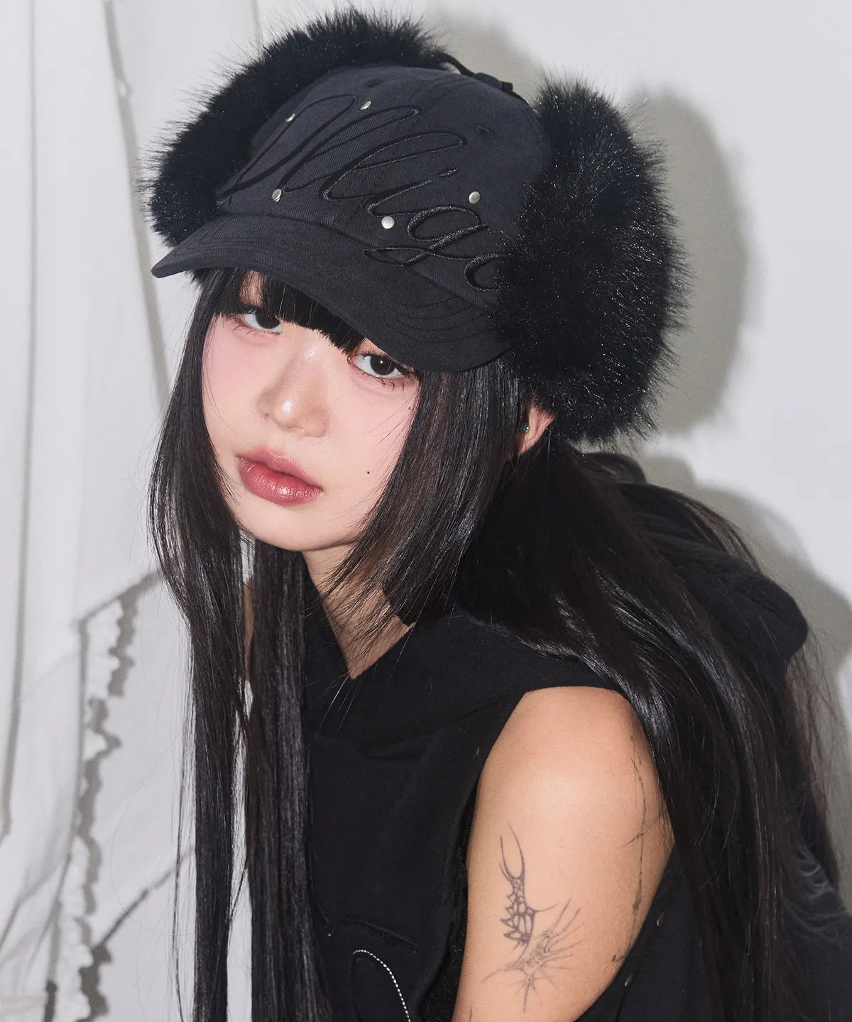 ILLIGO FLURRY EAR FALP CAP - BLACK