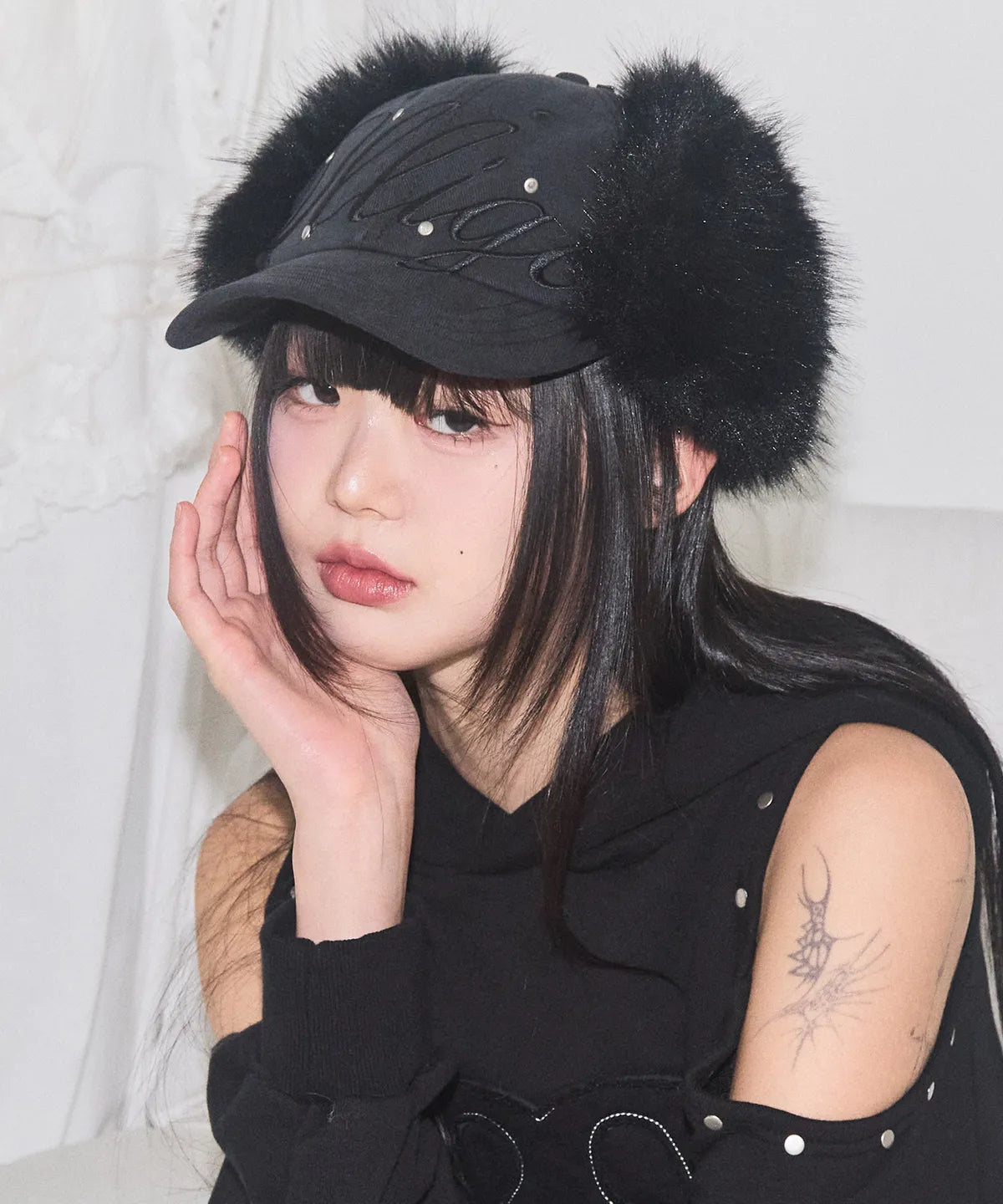 ILLIGO FLURRY EAR FALP CAP - BLACK