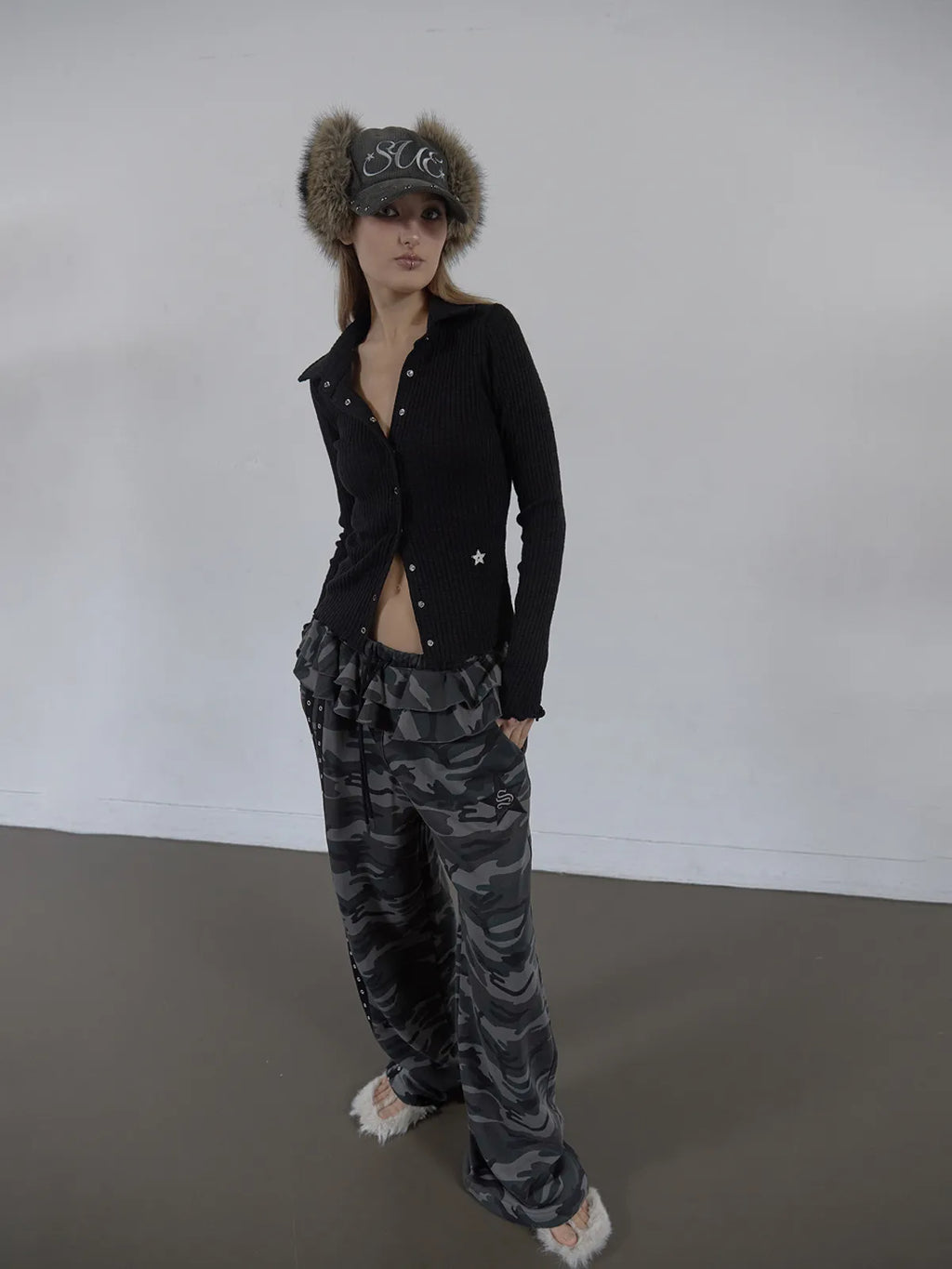 SETUPEXE CORDUROY FUR EARFLAP CAP / CHARCOAL