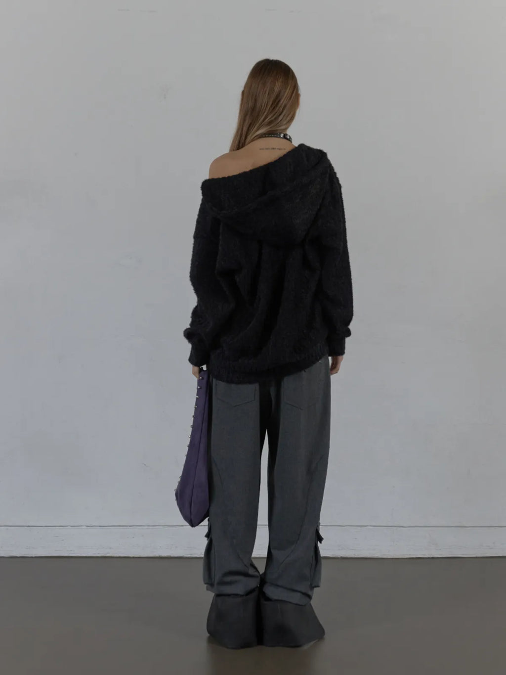 SETUPEXE HAIRY V-NECK HOODIE / BLACK