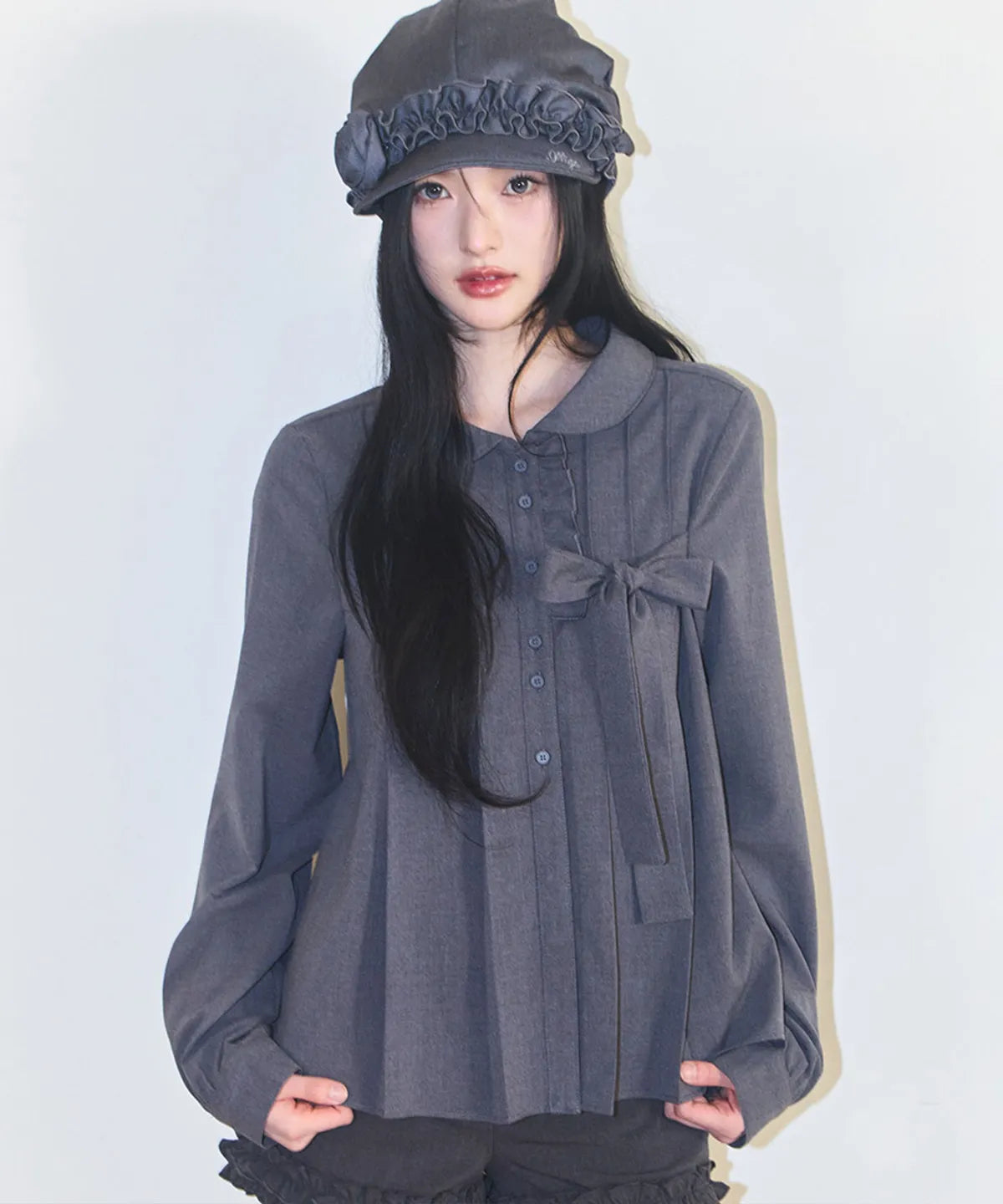 [illigo] RIBBON PLEATS BLOUSE_GREY