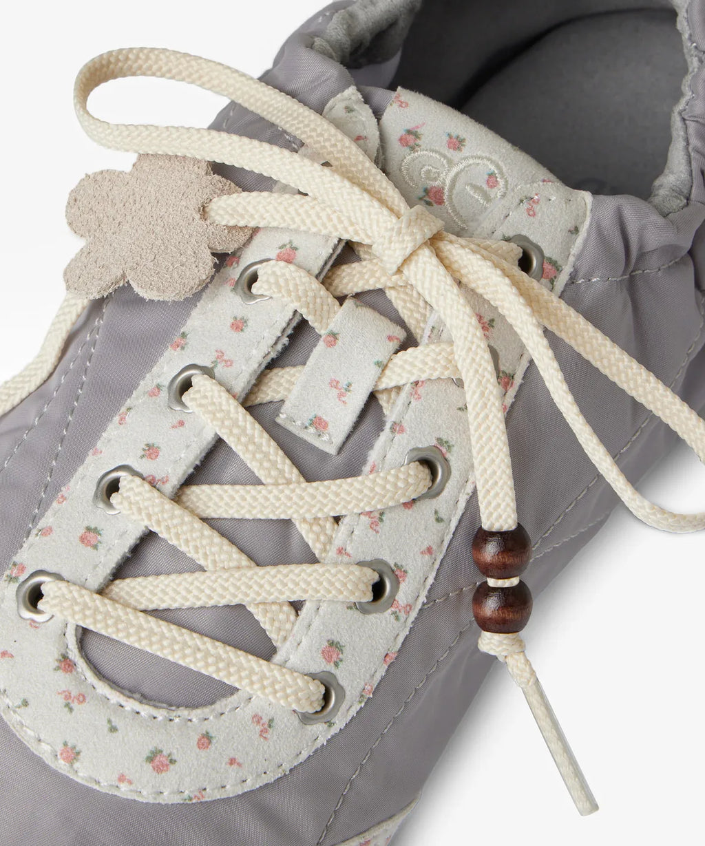 [aeae] AEAE FLOWER TRAINER_LIGHT GREY