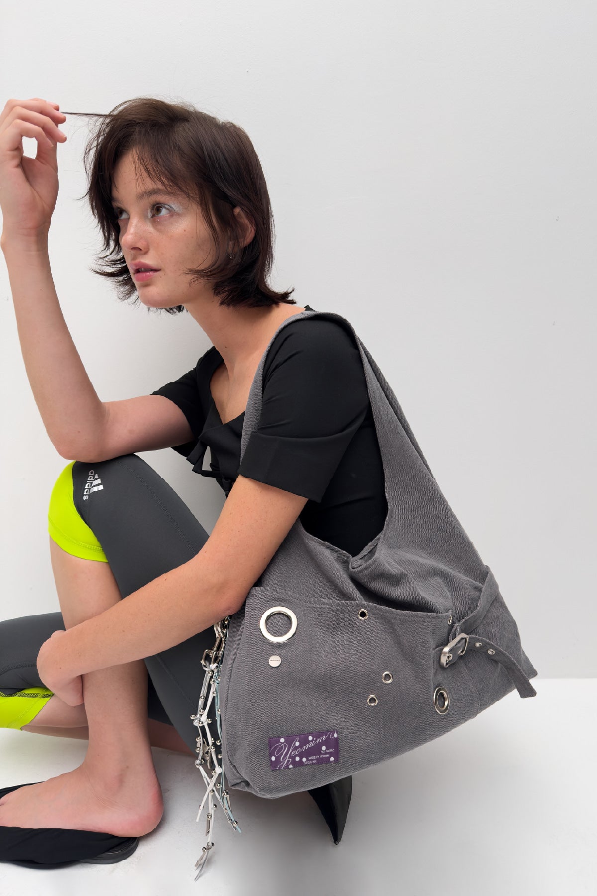 YEOMIM layout bag (charcoal)