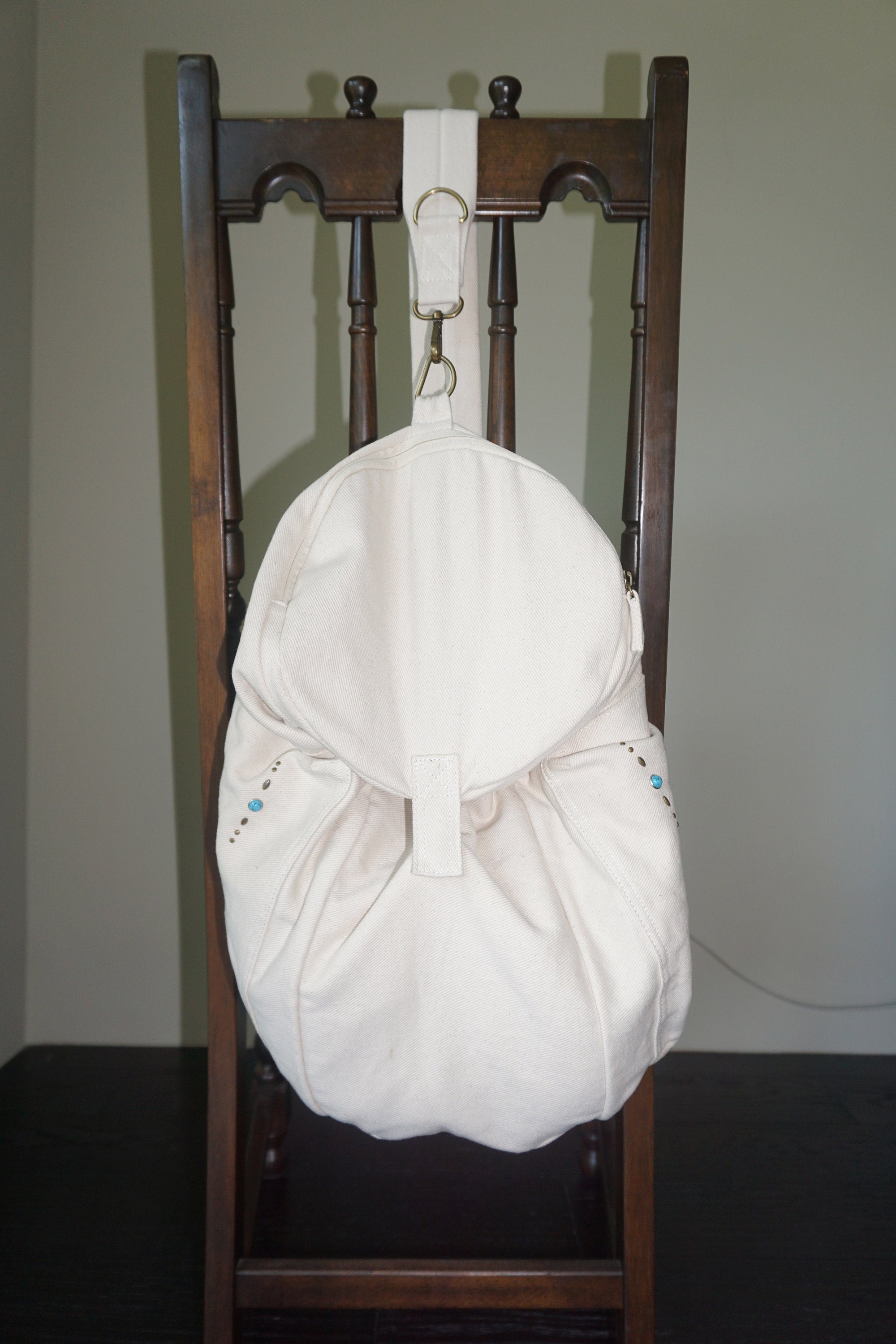 Sculptor Three-Way Stud Twill Bag Natural