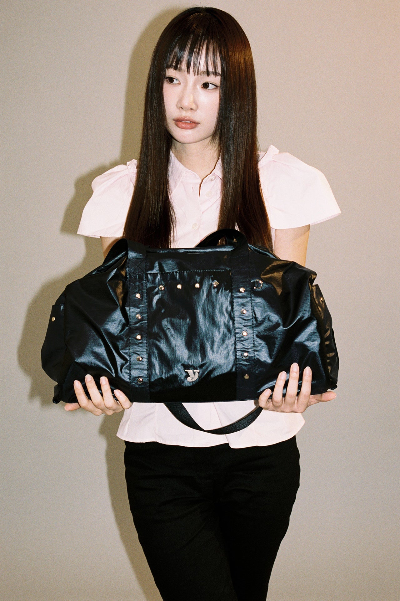 Yeomim stud duffle bag / black