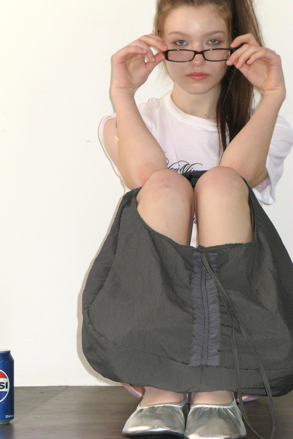 Yeomim frill hobo bag / charcoal