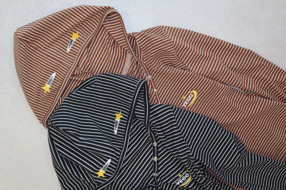 YEGG Star Pin Hoodie Tee - 2colors