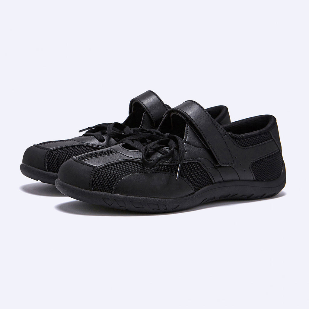 OTZ ROMARY LACE-UP SNEAKERS / BLACK