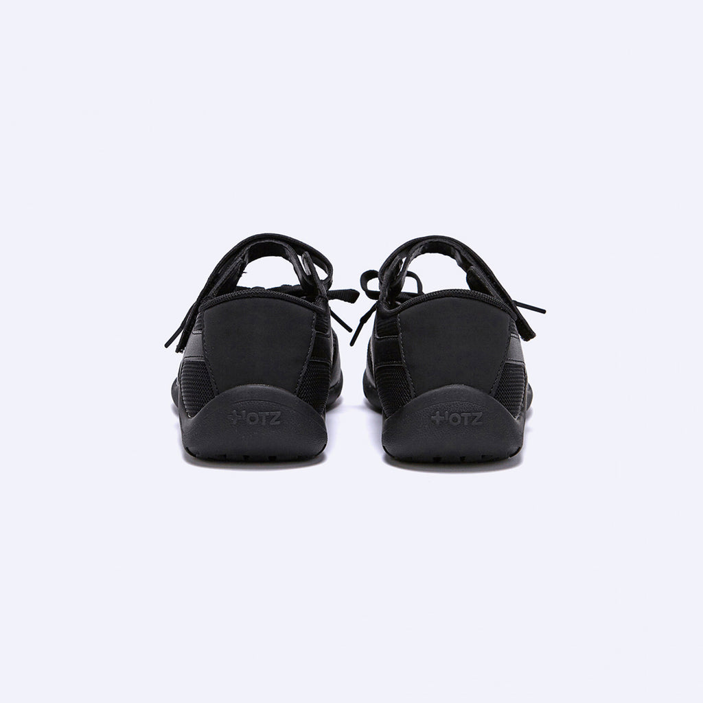 OTZ ROMARY LACE-UP SNEAKERS / BLACK