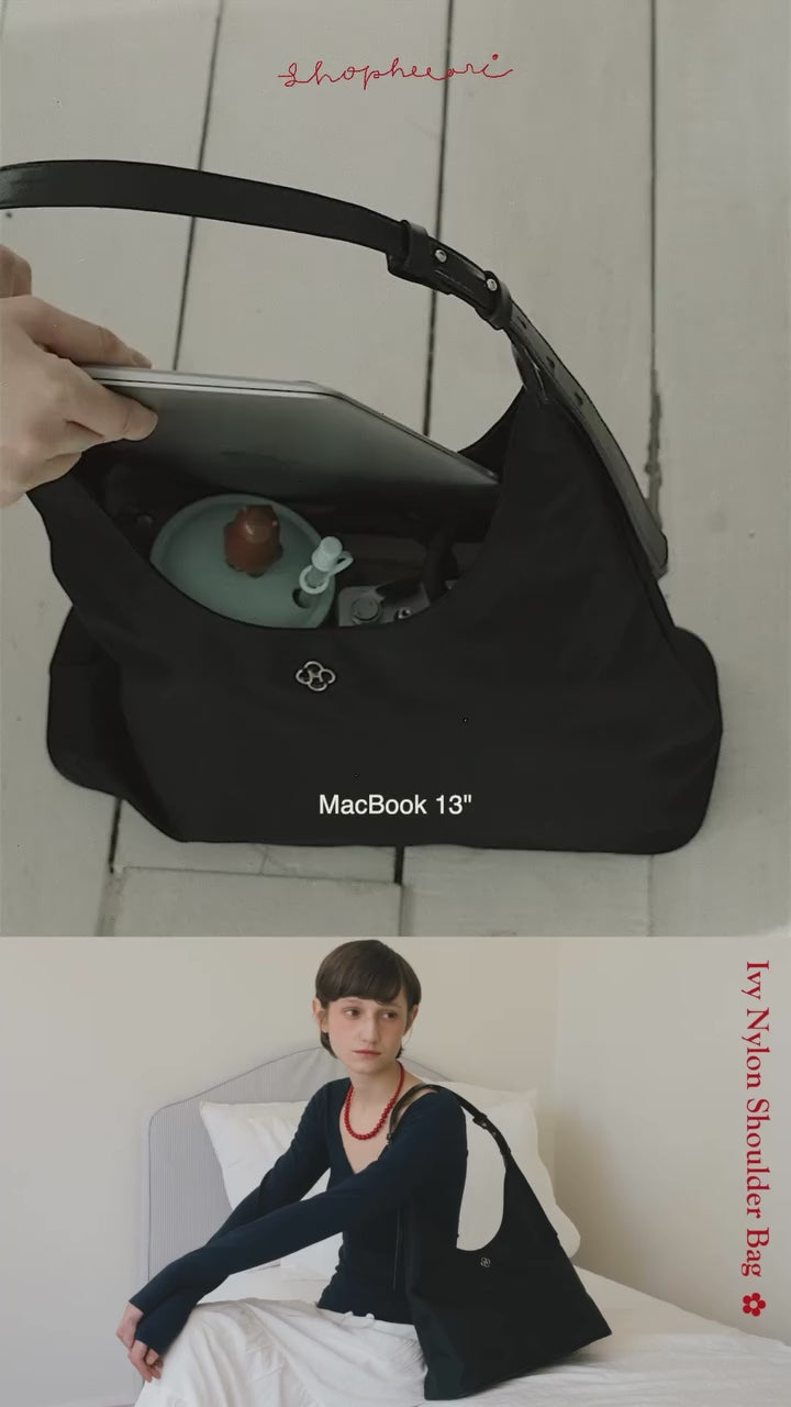 Heeari Ivy Nylon Shoulder Bag / Black
