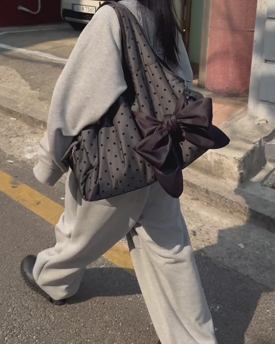 siweol Bow Shoulder Bag / Dot Black