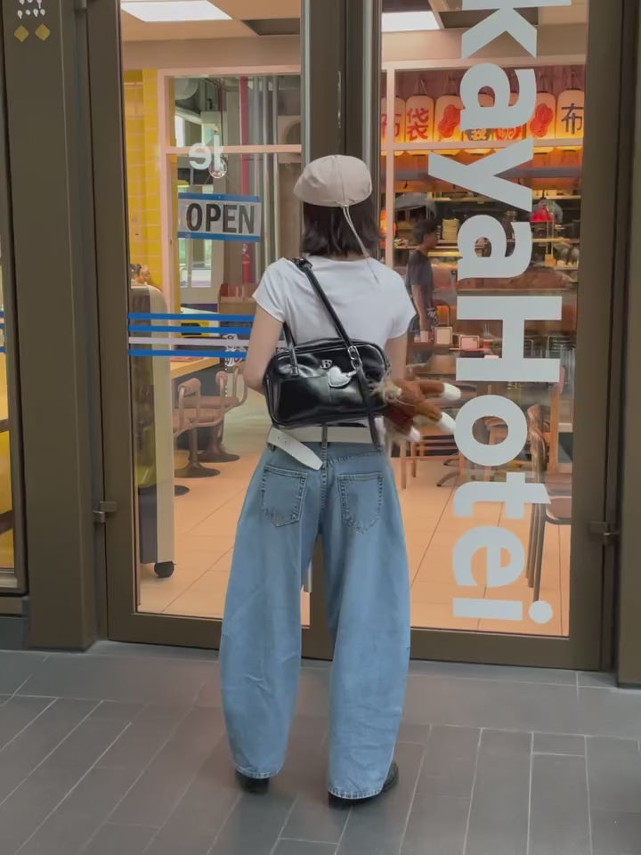 [香港現貨✨] [獨家代理🎀] The Babette Bread Shoulder Bag / Black Seasame