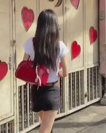 [香港現貨✨] [獨家代理🎀] The Babette Bread Shoulder Bag / Cherry Red