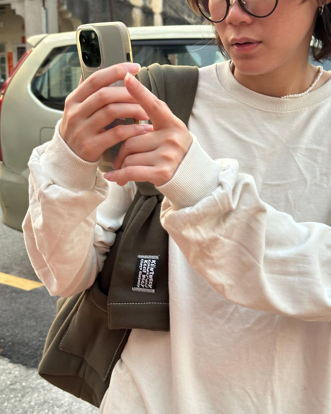 [香港現貨✨] [官方代理💣] KENTNEEY 3-WAY SWEATER DAILY WINDY BAG - Olivia