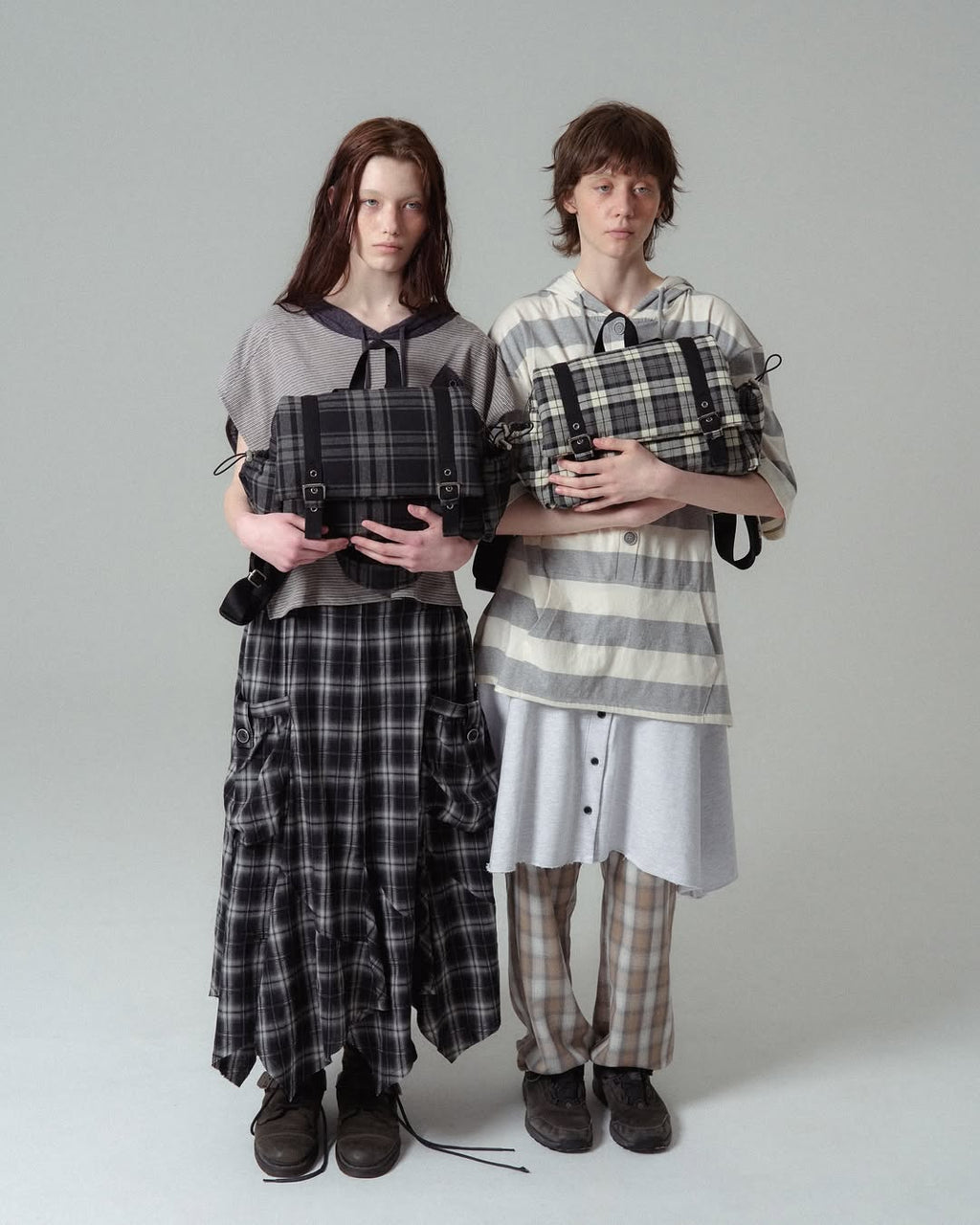 Pahisum Nemo Check Bag / 2colors