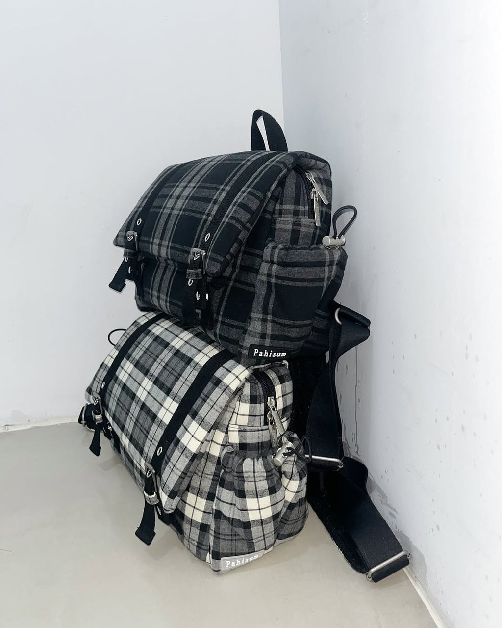 Pahisum Nemo Check Bag / 2colors
