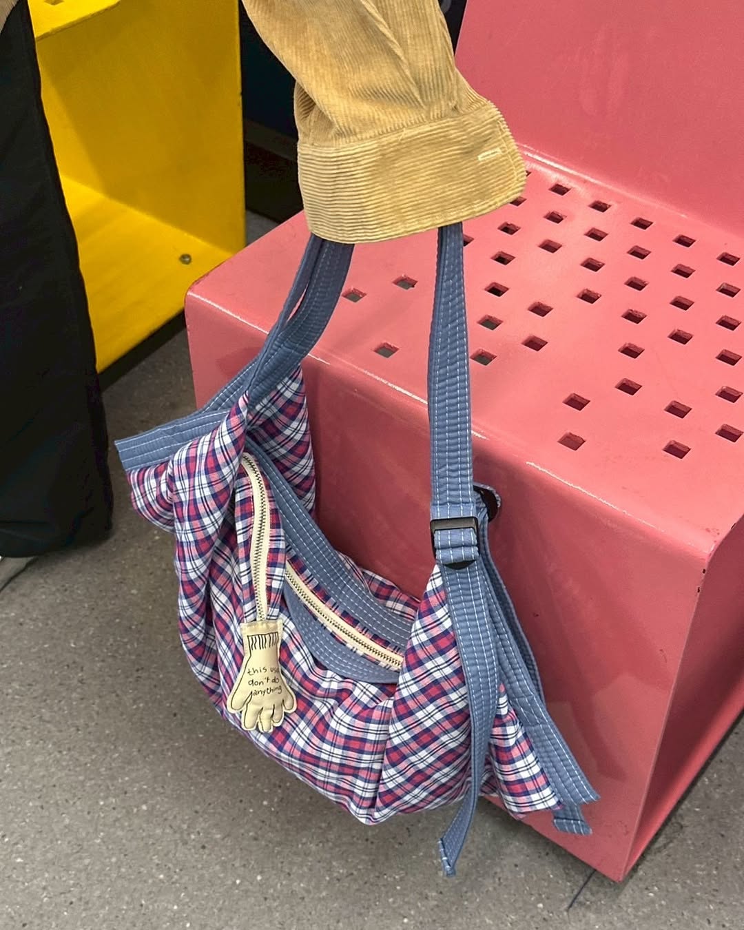 [官方代理] Dachshund Bag / Blueberry Pink