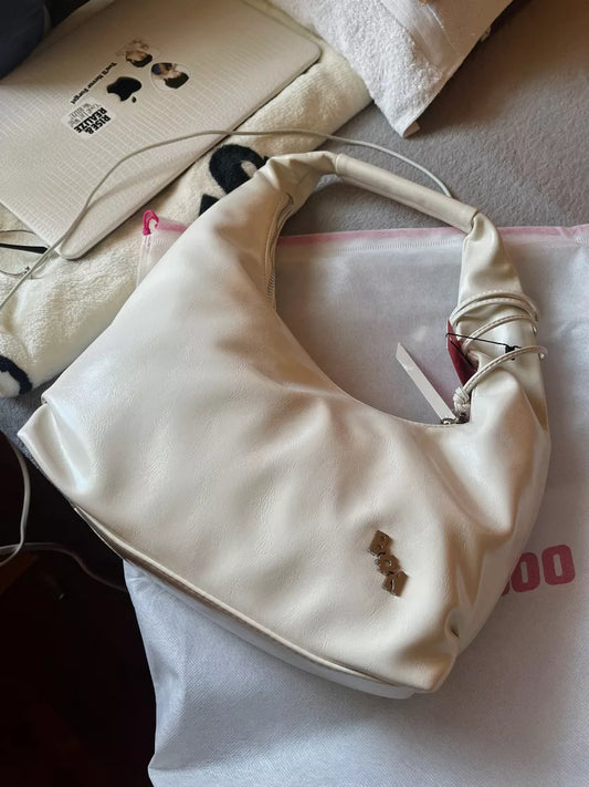 mrb Signature Shoulder Bag / Ivory (不規則造型腋下包✨)